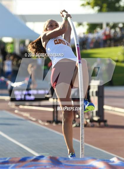 Thumbnail 3 in CIF State Track and Field Championships (Girls Pole Vault Qualifying) photogallery.