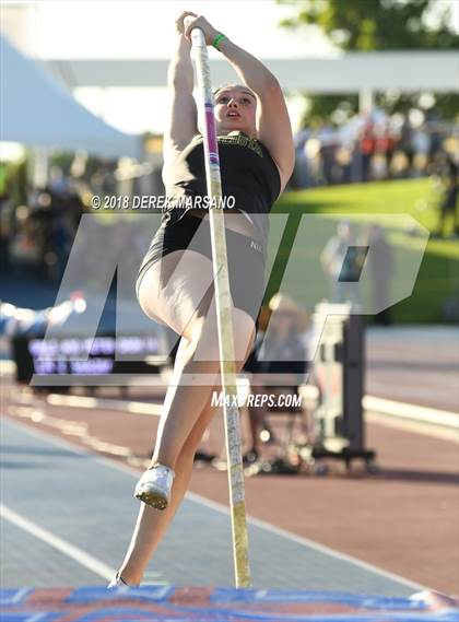 Thumbnail 2 in CIF State Track and Field Championships (Girls Pole Vault Qualifying) photogallery.