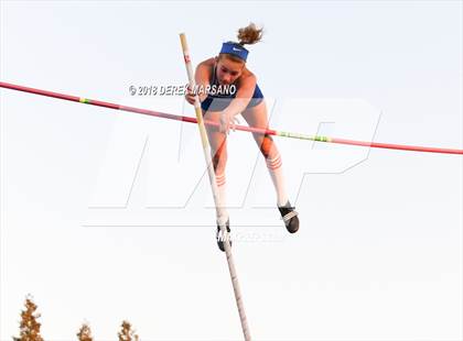 Thumbnail 3 in CIF State Track and Field Championships (Girls Pole Vault Qualifying) photogallery.
