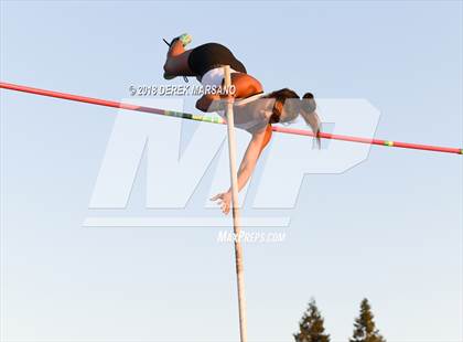 Thumbnail 1 in CIF State Track and Field Championships (Girls Pole Vault Qualifying) photogallery.
