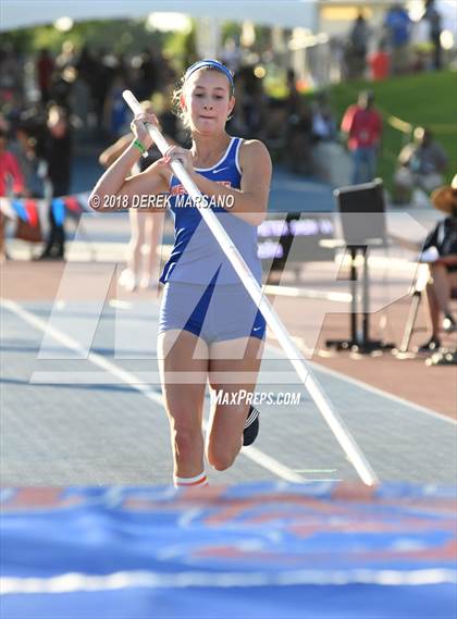 Thumbnail 1 in CIF State Track and Field Championships (Girls Pole Vault Qualifying) photogallery.