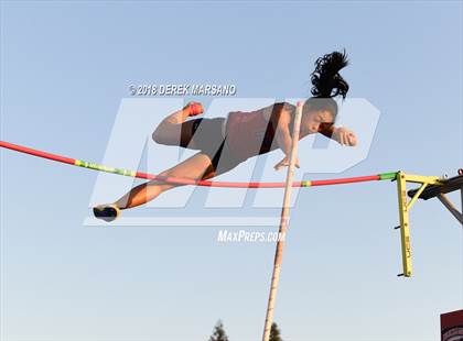 Thumbnail 2 in CIF State Track and Field Championships (Girls Pole Vault Qualifying) photogallery.