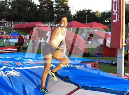 Thumbnail 1 in CIF State Track and Field Championships (Girls Pole Vault Qualifying) photogallery.