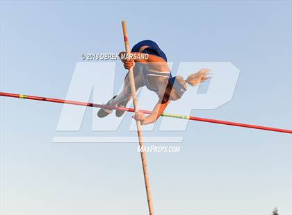 Thumbnail 1 in CIF State Track and Field Championships (Girls Pole Vault Qualifying) photogallery.