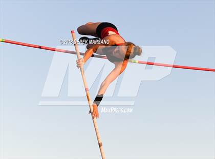 Thumbnail 3 in CIF State Track and Field Championships (Girls Pole Vault Qualifying) photogallery.