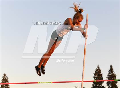 Thumbnail 3 in CIF State Track and Field Championships (Girls Pole Vault Qualifying) photogallery.