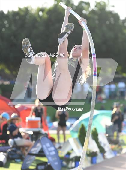 Thumbnail 2 in CIF State Track and Field Championships (Girls Pole Vault Qualifying) photogallery.