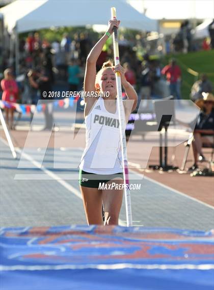 Thumbnail 2 in CIF State Track and Field Championships (Girls Pole Vault Qualifying) photogallery.