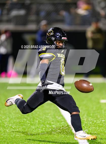 Thumbnail 2 in East Forsyth @ R.J. Reynolds photogallery.