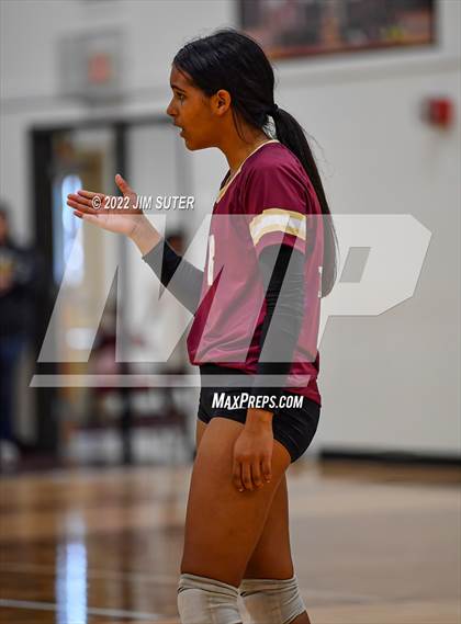 Thumbnail 2 in Milano vs Thorndale photogallery.