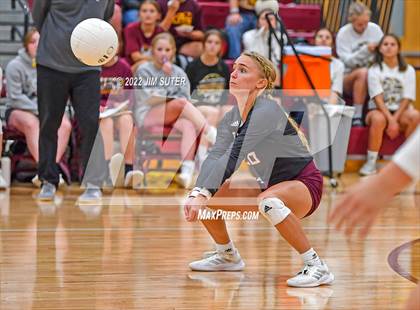 Thumbnail 2 in Milano vs Thorndale photogallery.