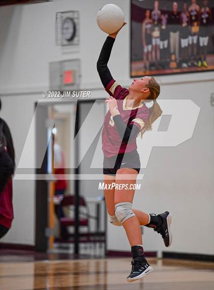 Thumbnail 2 in Milano vs Thorndale photogallery.