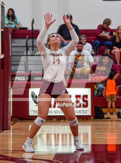 Thumbnail 2 in Milano vs Thorndale photogallery.