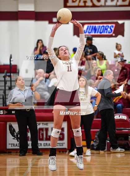Thumbnail 3 in Milano vs Thorndale photogallery.
