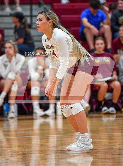 Thumbnail 3 in Milano vs Thorndale photogallery.
