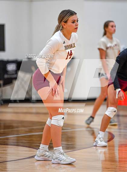 Thumbnail 2 in Milano vs Thorndale photogallery.