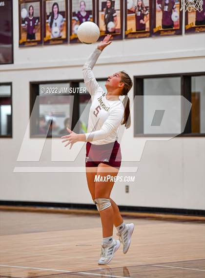 Thumbnail 3 in Milano vs Thorndale photogallery.