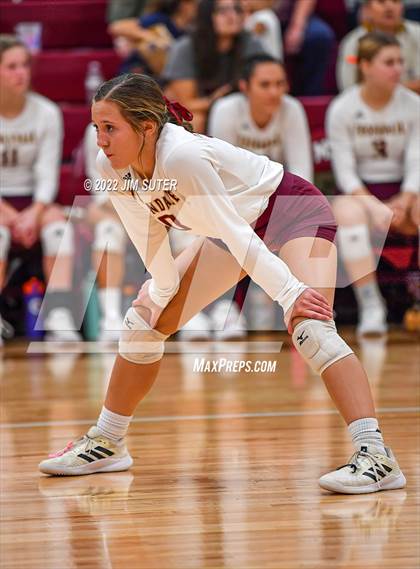 Thumbnail 2 in Milano vs Thorndale photogallery.