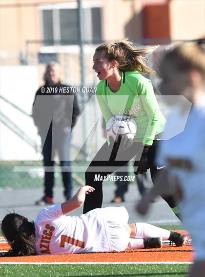 Thumbnail 2 in Villa Park vs. Esperanza (CIF-SS D1 Playoffs) photogallery.
