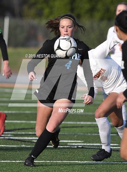 Thumbnail 2 in Villa Park vs. Esperanza (CIF-SS D1 Playoffs) photogallery.