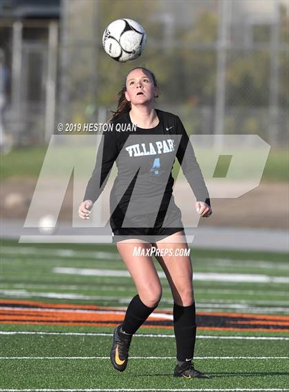 Thumbnail 3 in Villa Park vs. Esperanza (CIF-SS D1 Playoffs) photogallery.