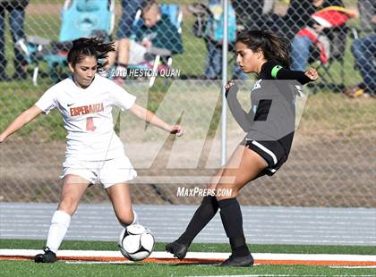 Thumbnail 3 in Villa Park vs. Esperanza (CIF-SS D1 Playoffs) photogallery.
