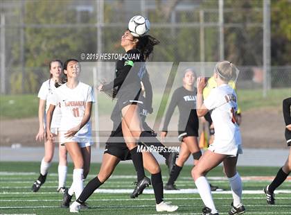 Thumbnail 2 in Villa Park vs. Esperanza (CIF-SS D1 Playoffs) photogallery.