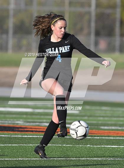 Thumbnail 2 in Villa Park vs. Esperanza (CIF-SS D1 Playoffs) photogallery.