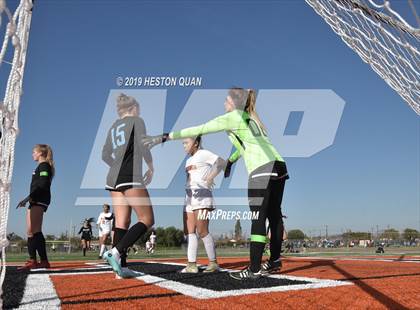 Thumbnail 2 in Villa Park vs. Esperanza (CIF-SS D1 Playoffs) photogallery.