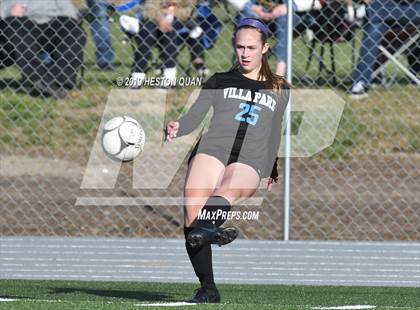 Thumbnail 3 in Villa Park vs. Esperanza (CIF-SS D1 Playoffs) photogallery.