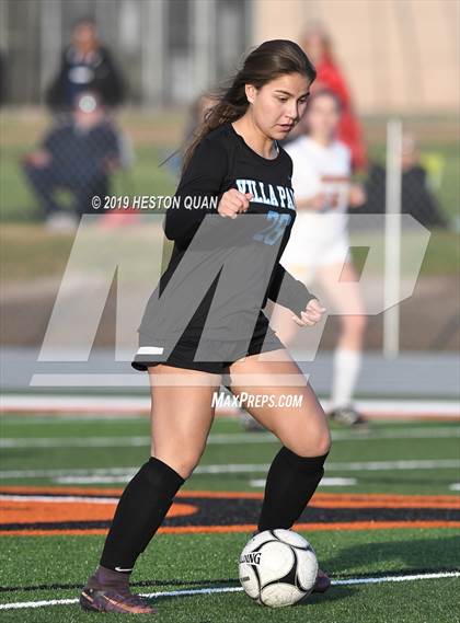 Thumbnail 2 in Villa Park vs. Esperanza (CIF-SS D1 Playoffs) photogallery.