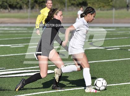 Thumbnail 2 in Villa Park vs. Esperanza (CIF-SS D1 Playoffs) photogallery.
