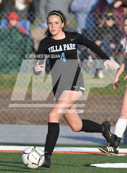 Thumbnail 1 in Villa Park vs. Esperanza (CIF-SS D1 Playoffs) photogallery.