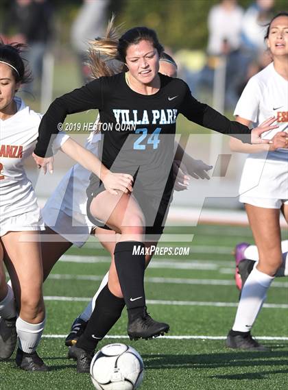 Thumbnail 3 in Villa Park vs. Esperanza (CIF-SS D1 Playoffs) photogallery.