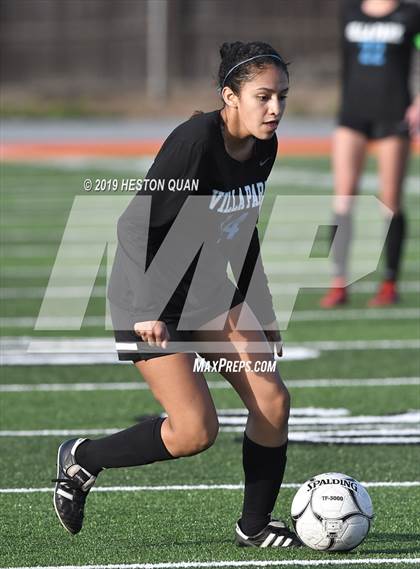 Thumbnail 3 in Villa Park vs. Esperanza (CIF-SS D1 Playoffs) photogallery.
