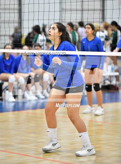 Thumbnail 3 in Episcopal JV3 vs CHSA (CHSM Invitational Tournament) photogallery.