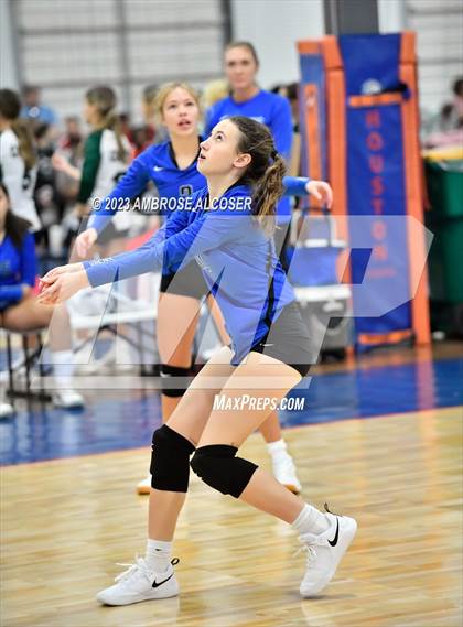 Thumbnail 3 in Episcopal JV3 vs CHSA (CHSM Invitational Tournament) photogallery.