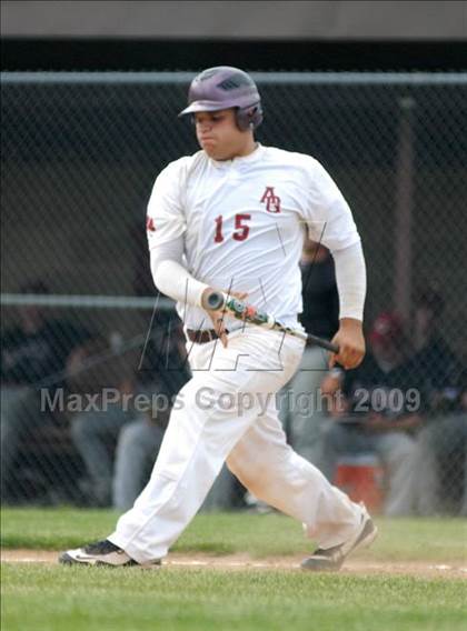 Thumbnail 3 in Clarke vs. Aquinas (NYSPHSAA Class A Final) photogallery.
