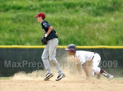 Thumbnail 3 in Clarke vs. Aquinas (NYSPHSAA Class A Final) photogallery.