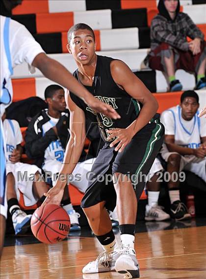 Thumbnail 1 in Monterey Trail @ Burbank (Hoops 4 Human Fund) photogallery.