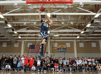 Thumbnail 1 in Slam Dunk Contest (MaxPreps Holiday Classic) photogallery.