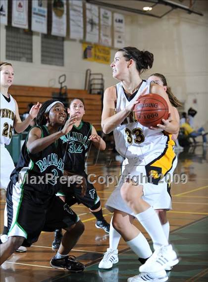Thumbnail 2 in Ventura vs. Palmdale photogallery.