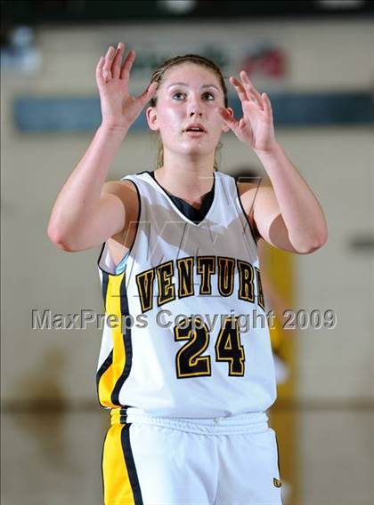 Thumbnail 2 in Ventura vs. Palmdale photogallery.