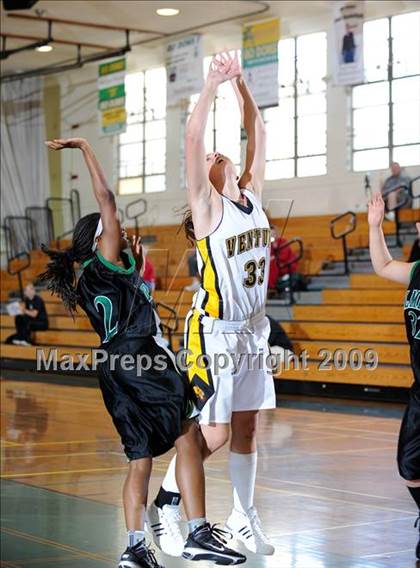 Thumbnail 1 in Ventura vs. Palmdale photogallery.