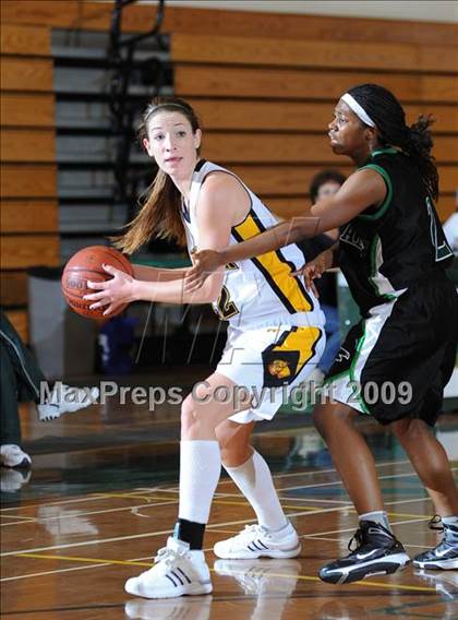 Thumbnail 3 in Ventura vs. Palmdale photogallery.