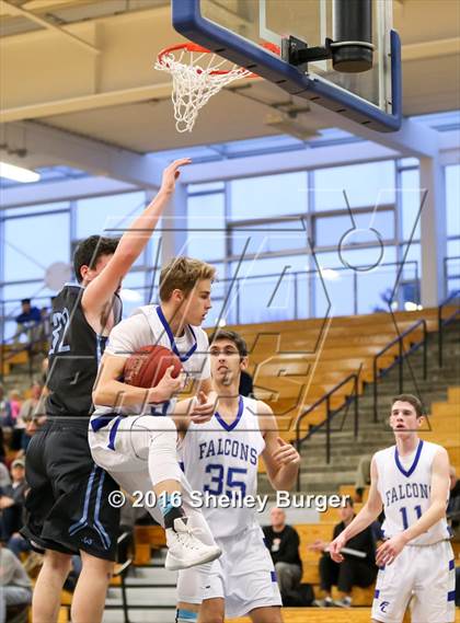 Thumbnail 2 in Wilton @ Ludlowe photogallery.