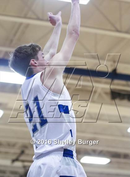 Thumbnail 1 in Wilton @ Ludlowe photogallery.