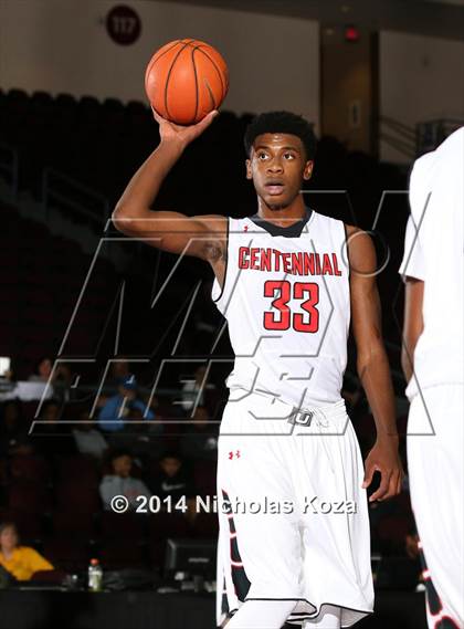 Thumbnail 3 in Redondo Union vs. Centennial (Tarkanian Classic) photogallery.