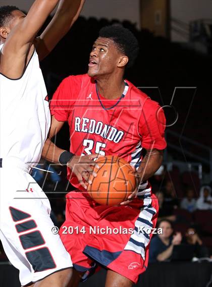 Thumbnail 1 in Redondo Union vs. Centennial (Tarkanian Classic) photogallery.