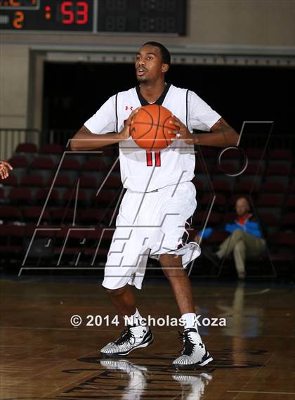 Thumbnail 3 in Redondo Union vs. Centennial (Tarkanian Classic) photogallery.